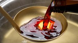 Ratuje wątrobę, trzustkę, jelita i nerki. Zdrowszy niż oliwa z oliwek, ale Polacy nie doceniają