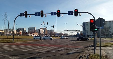 Zamontowali system RedLight. Najpierw więcej kolizji. A teraz?