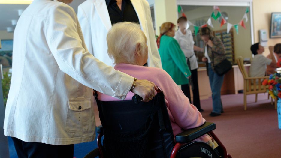Domy opieki w Niemczech zmagają się poważnymi problemami