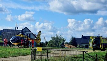 Parczew: 15-latek przewrócił się na hulajnodze elektrycznej, transport śmigłowcem do szpitala