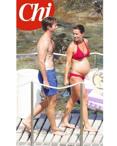 Pippa Middleton w ciąży przyłapana w bikini