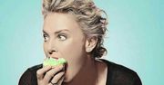 Piękna Charlize Theron ujawniła, że jej synek o imieniu Jackson okazał się być dziewczynką! Szokujące wyznanie hollywoodzkiej gwiazdy wbiło w fotel wszystkich jej fanów!