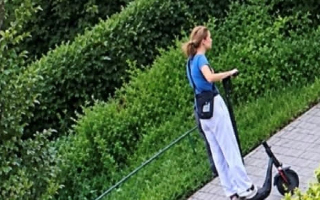 Seniorka upadła na ziemię. Nagrali ją. Oburzający incydent w Toruniu