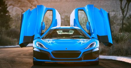 Ekstremalnie wyjątkowa wersja Rimaca C_Two. Nazywa się California i występuje w jednym egzemplarzu