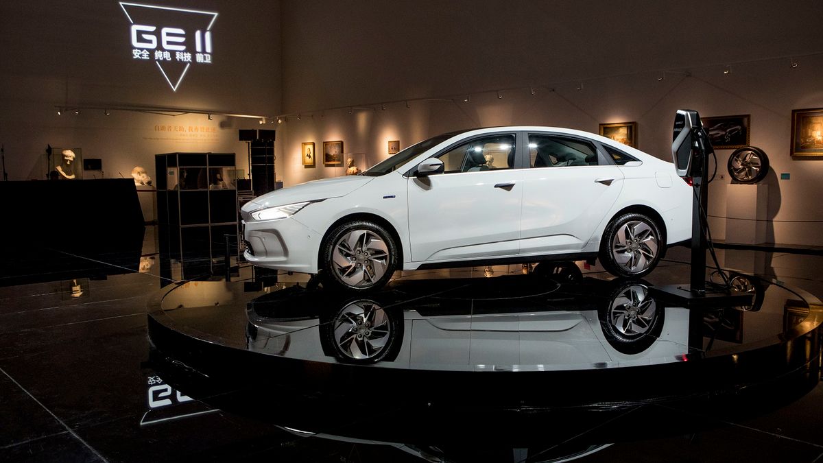 Geely GE11