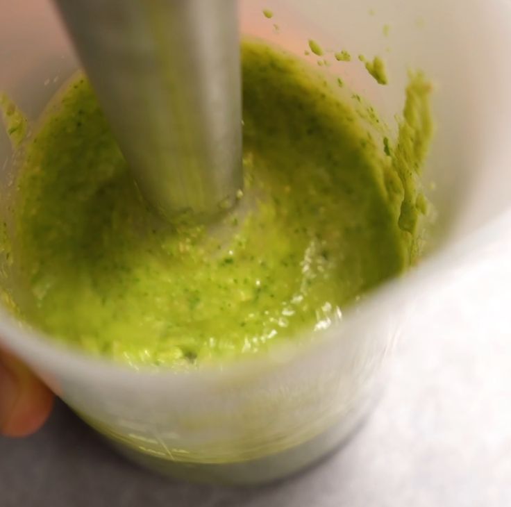 Green pesto sauce