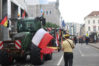 Rolnicy wrócili na granicę. Kierowcy tirów muszą się uzbroić w cierpliwość