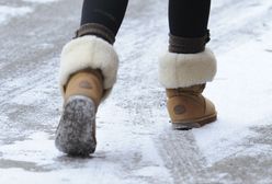 Podolog ostrzega przed noszeniem tych butów. Skutki mogą być opłakane