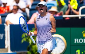 Iga Świątek w półfinale WTA Cincinnati. Szybkie zwycięstwo z Kalinską