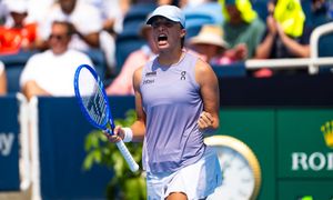 Iga Świątek w półfinale WTA Cincinnati. Szybkie zwycięstwo z Kalinską