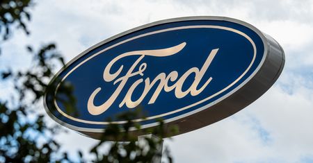 Ford stawia na Mapy Apple. Miał konkretne wymagania