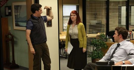 Życie w Dunder Mifflin: Kompletny przewodnik po The Office