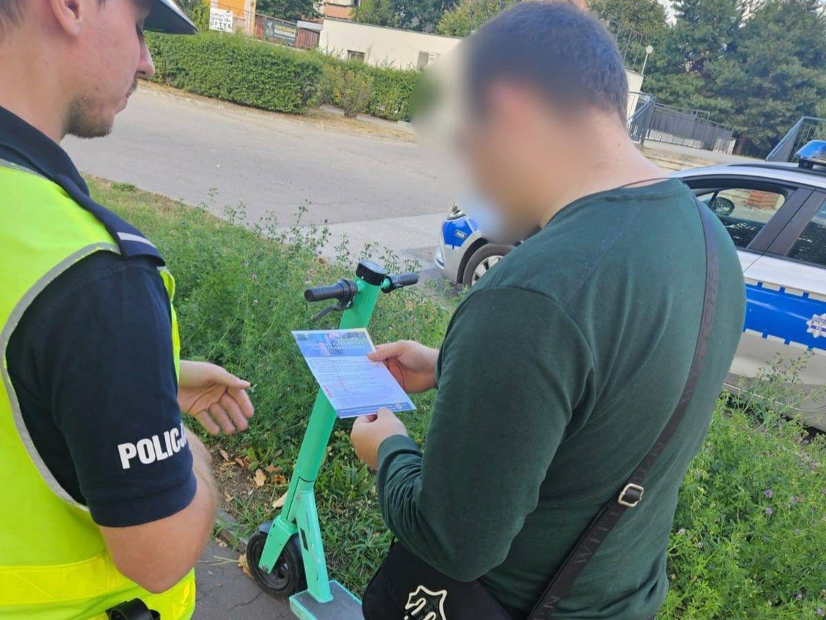 Kontrole użytkowników hulajnóg elektrycznych i rowerów. Posypały się mandaty!