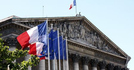 Skandal przed II turą wyborów we Francji. Kompromitujące zdjęcie w sieci