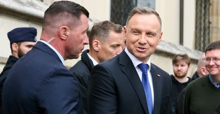 Ponad pół miliona zł. Znowu wypłacają nagrody urzędnikom