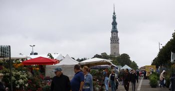 Częstochowa: Pszczelarze zjadą modlić się na Jasnej Górze
