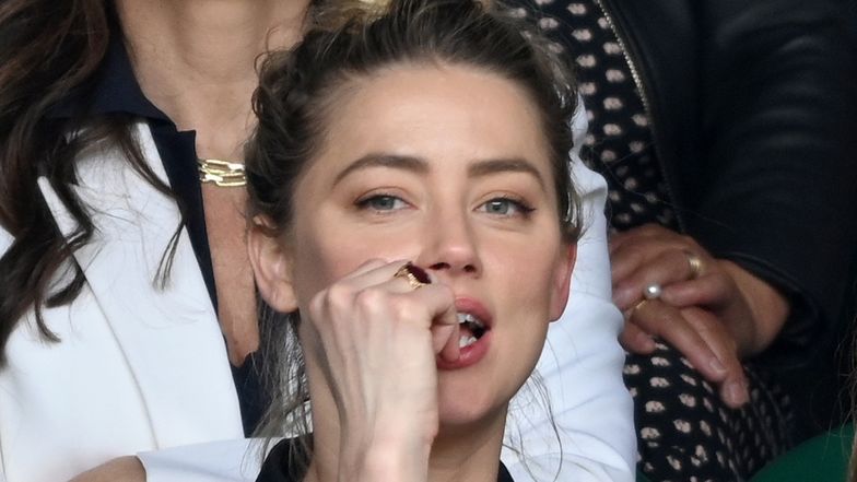 Amber Heard rok temu została mamą! Internauci przypomnieli sobie o tym po jej zeznaniach 