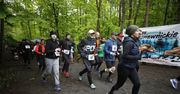 Majowy Panewnicki Bieg Dzika 2025. Mokro, zimno, grząsko, ale chętnych nie brakowało - zdjęcia, wyniki