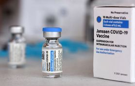 W USA zalecają wstrzymanie szczepień przeciwko COVID preparatem Johnson & Johnson. Powód: zakrzepica krótko po szczepionce u kilku pacjentek