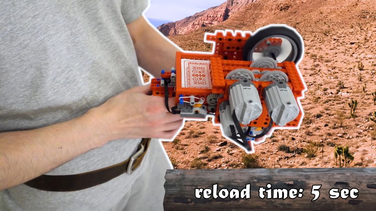Długa nauka rzutów kartami do gry? Po co, z klocków Lego Technics zrobisz automatyczny pistolet 1