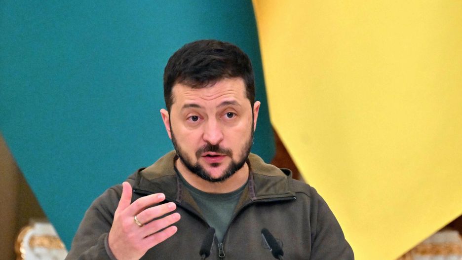 Temporary
Ukrainian President Volodymyr Zelensky speaks during a press-conference with his Guinea-Bissau counterpart following their talks in Kyiv on October 26, 2022. (Photo by Sergei SUPINSKY / AFP)
SERGEI SUPINSKY