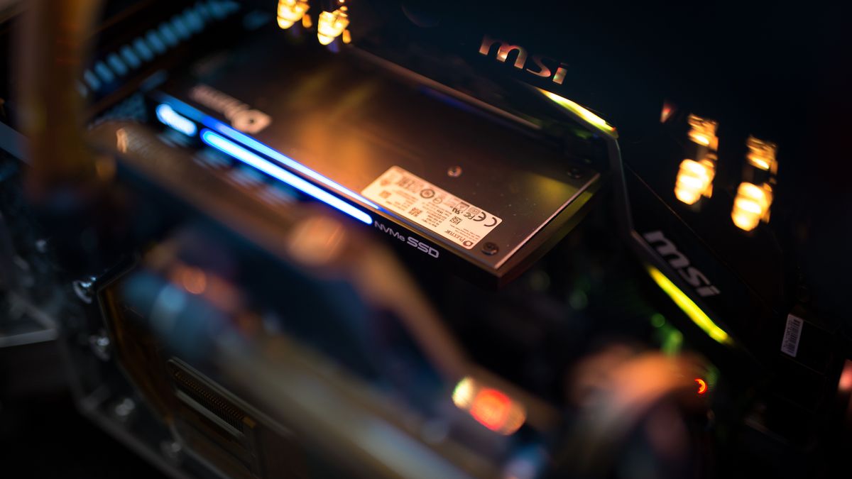 Ceny SSD wciąż spadają. SATA i PCIe już prawie się zrównały (fot. materiały prasowe)