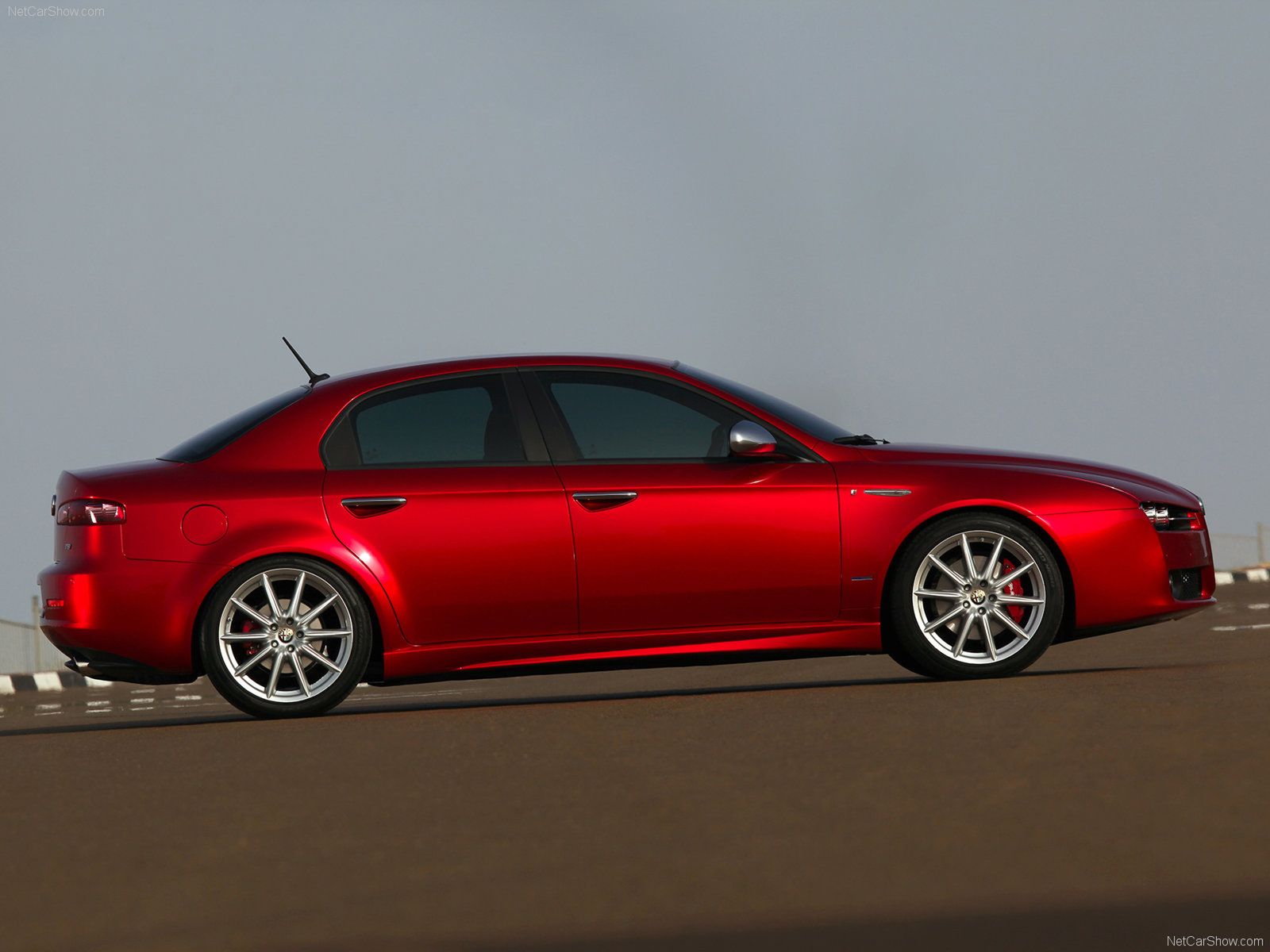 Alfa Romeo 159 3