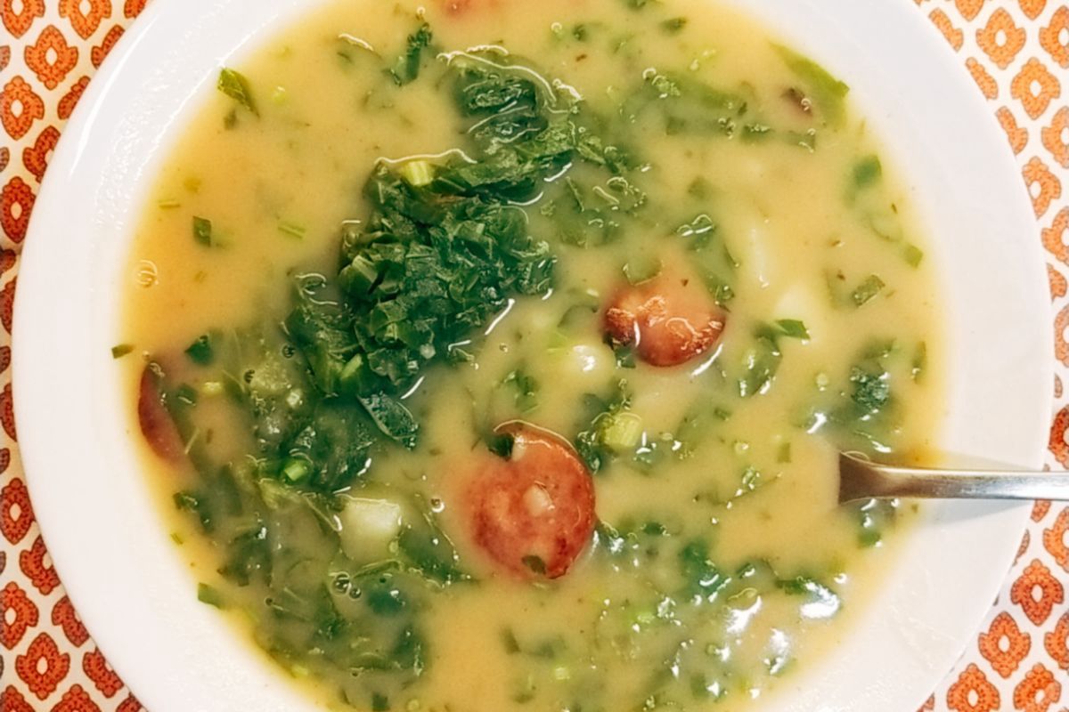Portugalska zupa caldo verde - Pyszności