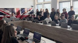 Biłgoraj: Ósmoklasiści opanowali "ONZ". Relacja z Dni Otwartych