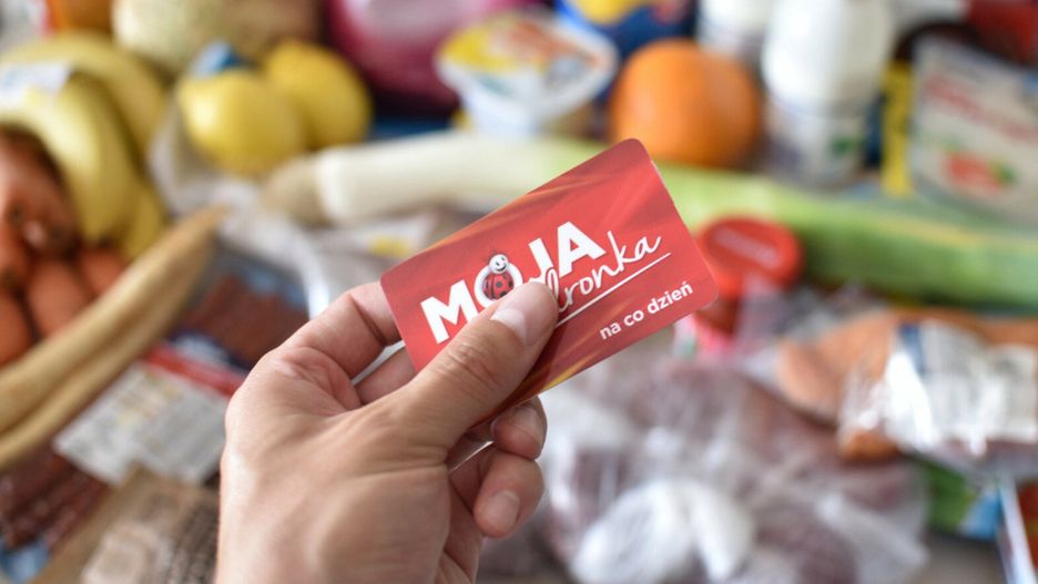 Caritas Polska znów wspiera seniorów o niskich dochodach