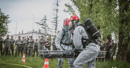 Obrona przed bronią masowego rażenia. Lubelscy terytorialsi przeprowadzili wymagające ćwiczenia (zdjęcia)