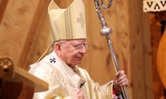 Nie chcą, by abp Jędraszewski przyznawał medale. Zbierają podpisy