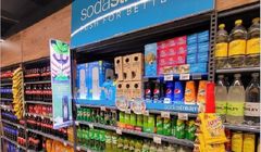 W sklepach Carrefoura postawiono ekspresy do gazowania wody SodaStream