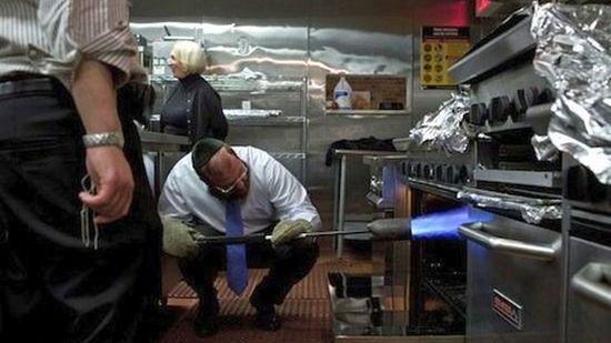 Po co rabinowi miotacz ognia? 1