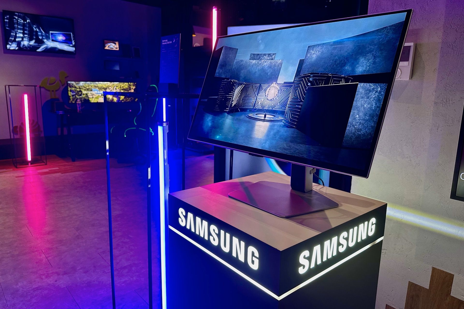 Samsung Odyssey OLED G8F