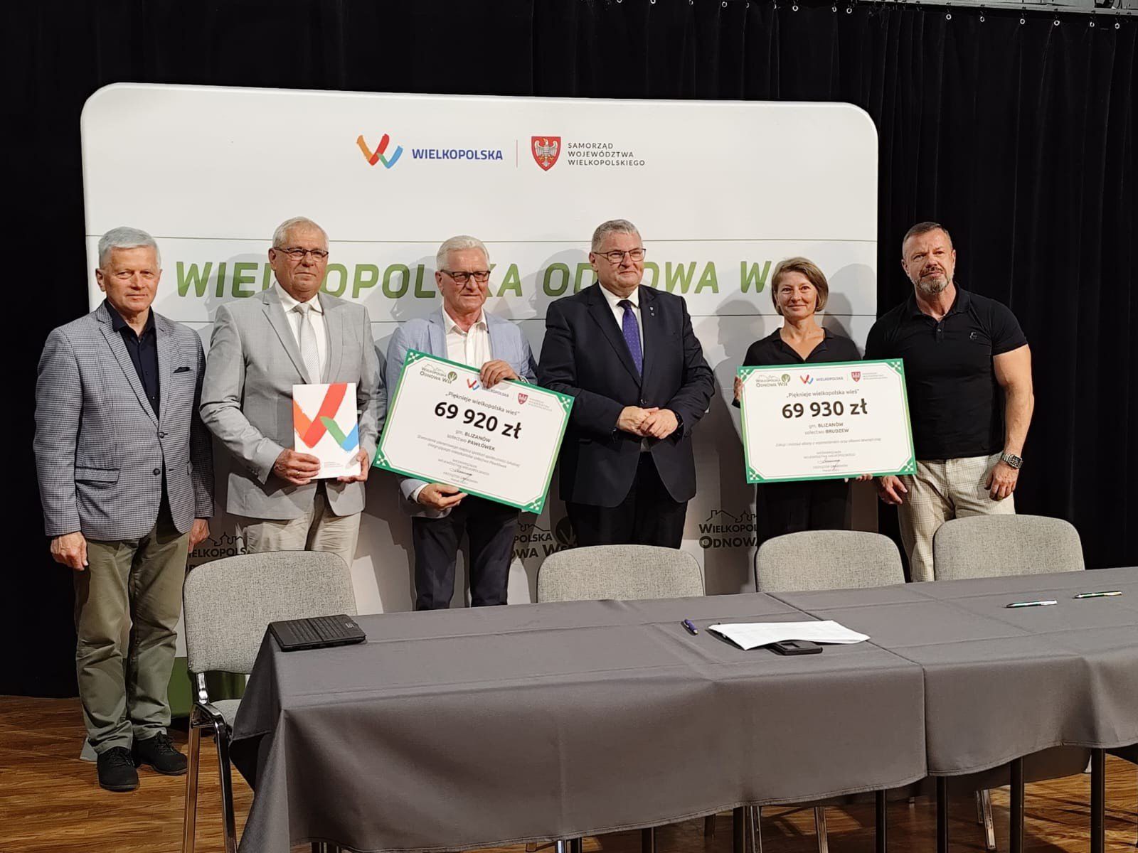 W poniedziałek, 7 lipca odbyło się podpisanie umów dotyczących XV edycji konkursu „Pięknieje Wielkopolska Wieś” w ramach programu Wielkopolska Odnowa Wsi