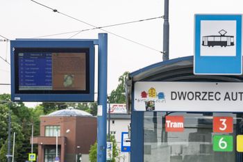 Wykolejenie tramwaju na ul. Nakielskiej w Bydgoszczy. Kursowanie linii nr 1 zawieszono na kilka godzin