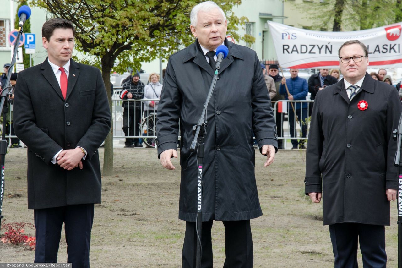 Dariusz Stefaniuk (na zdjęciu po lewej) twierdzi, ze opozycja utworzy rząd