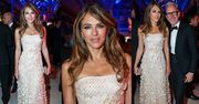 Błyszcząca Elizabeth Hurley na imprezie w Londynie. Wygląda na 51 lat? (ZDJĘCIA)