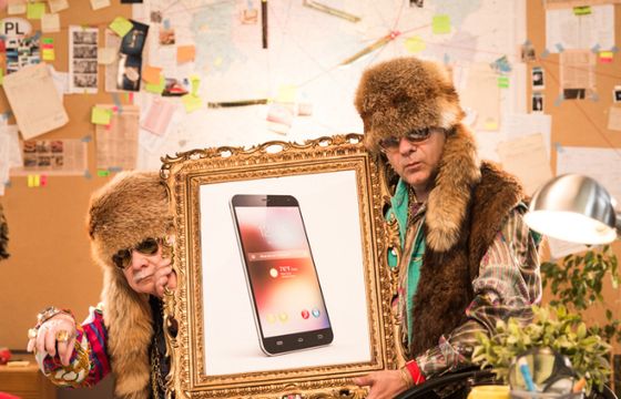 T-raperzy znad Wisły w akcji OLX.pl o bezpiecznych zakupach internetowych (wideo)