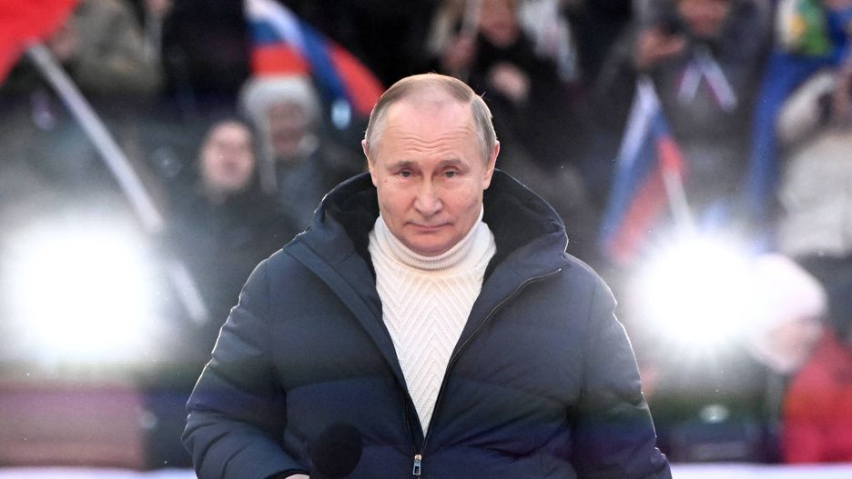 Władimir Putin w kurtce Loro Piana podczas koncertu w Moskwie