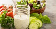 Ranch – jak przygotować pyszny amerykański dressing do sałatek?