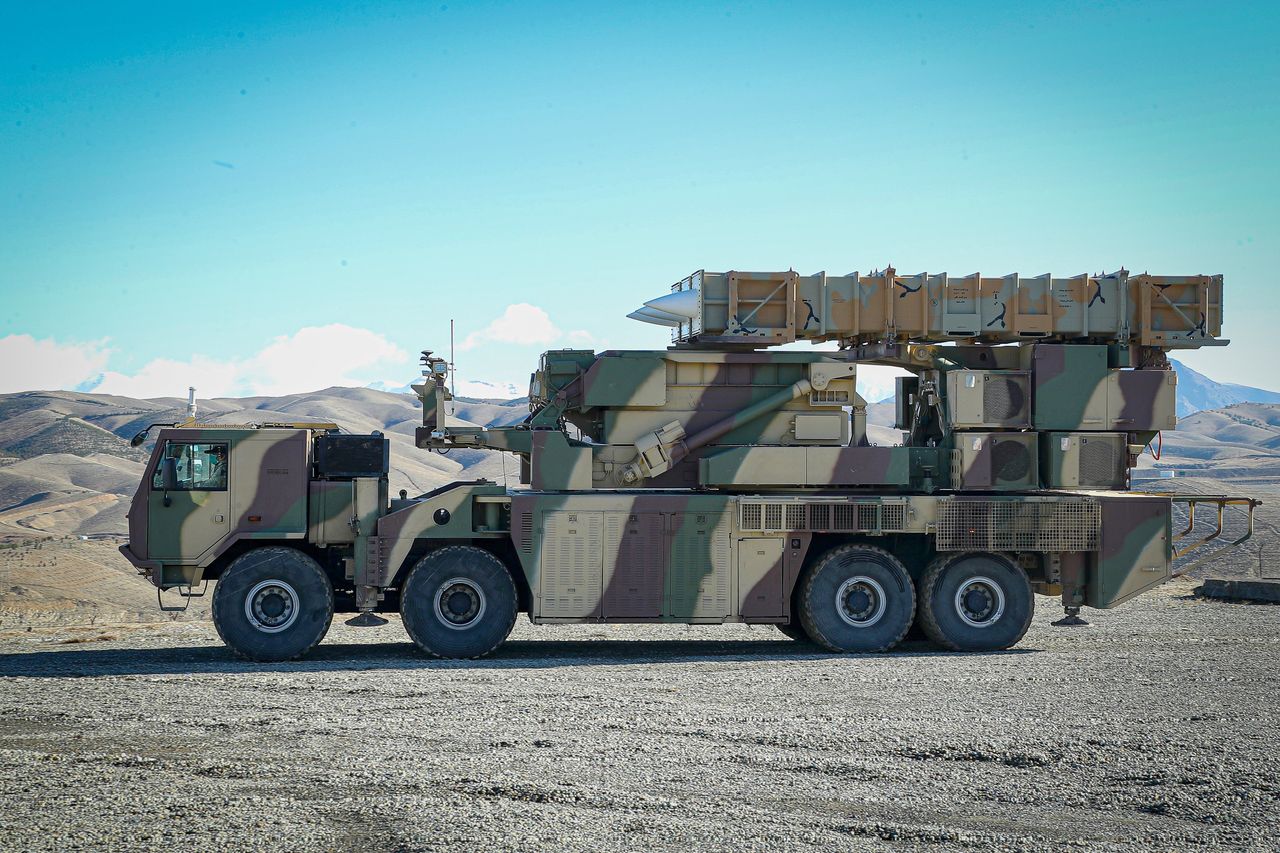 Iranian arms bound for Russia: New Arman system on the move