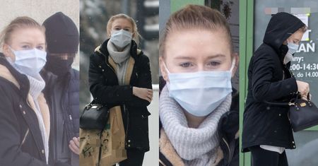 Kinga Duda maszeruje z ochroniarzem do punktu pobrań krwi (ZDJĘCIA)