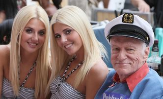 Niechciana ciąża, seks grupowy i choroby weneryczne. Tak wyglądało życie bliźniaczek Shannon z Hugh Hefnerem
