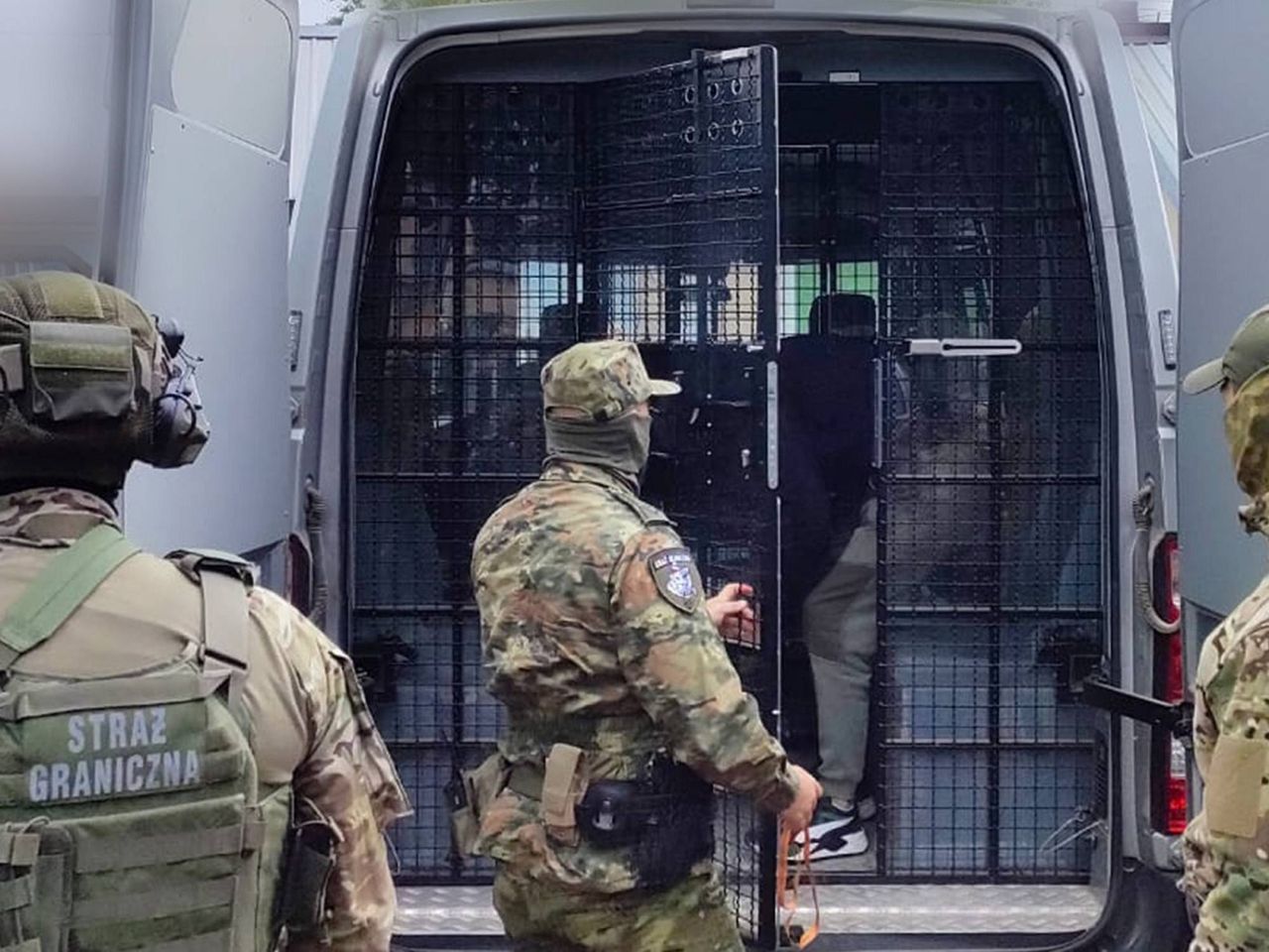 12 osób organizowało nielegalne przekraczanie polskiej granicy. Jest akt oskarżenia