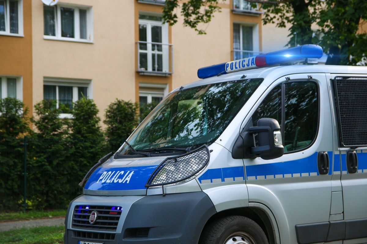 Oświęcim: 34–latek naruszył nietykalność policjantów