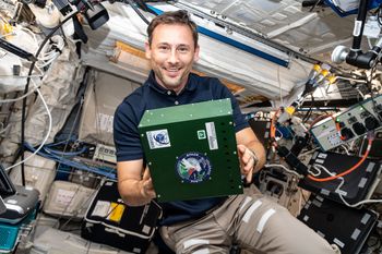 Uznański-Wiśniewski: To AI wybiera, co warto przesłać z orbity