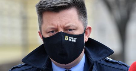 Wyciekły kolejne osobiste dokumenty Michała Dworczyka