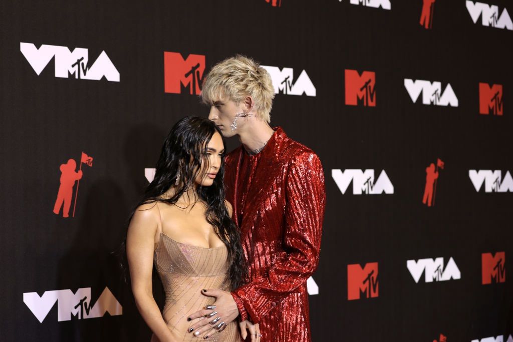 2021 MTV Video Music Awards - Arrivals
NEW YORK, NEW YORK - SEPTEMBER 12: (L-R) Megan Fox and Machine Gun Kelly attend the 2021 MTV Video Music Awards at Barclays Center on September 12, 2021 in the Brooklyn borough of New York City. (Photo by Jamie McCarthy/Getty Images for MTV/ ViacomCBS)
Jamie McCarthy